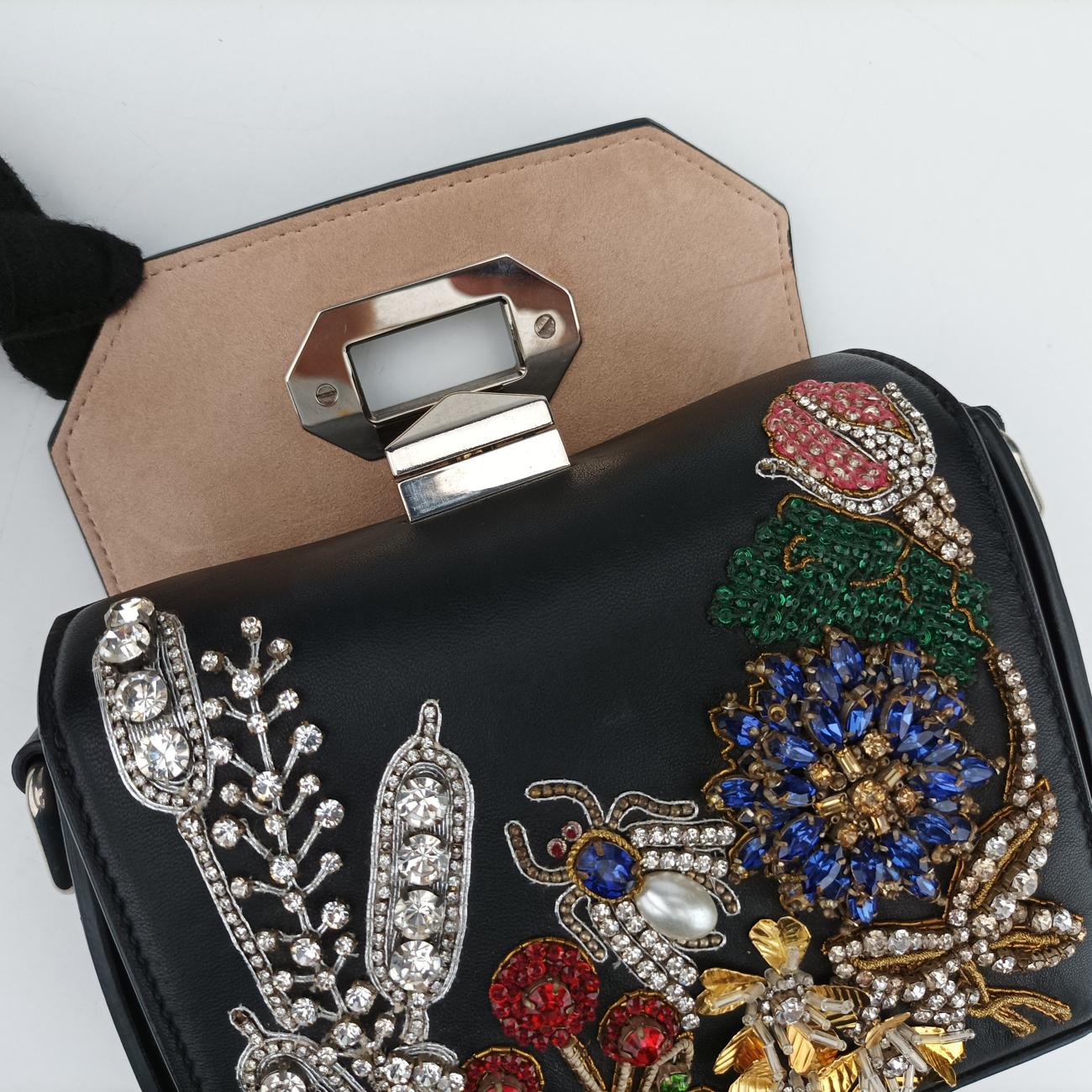 Embellished Knuckle Box bagBlack×multicolorLeather544483.479767エンベリッシュト ナックル ボックスブラック×マルチカラーレザー544483.479767