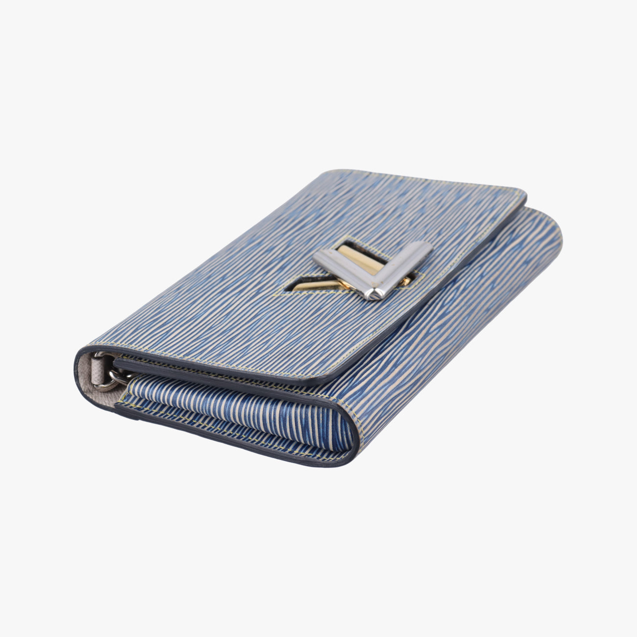 Portefeuille Twist Chain WalletBlueEpiM61036SP0155ポルトフォイユ ツイスト チェーンウォレットブルーエピM61036SP0155