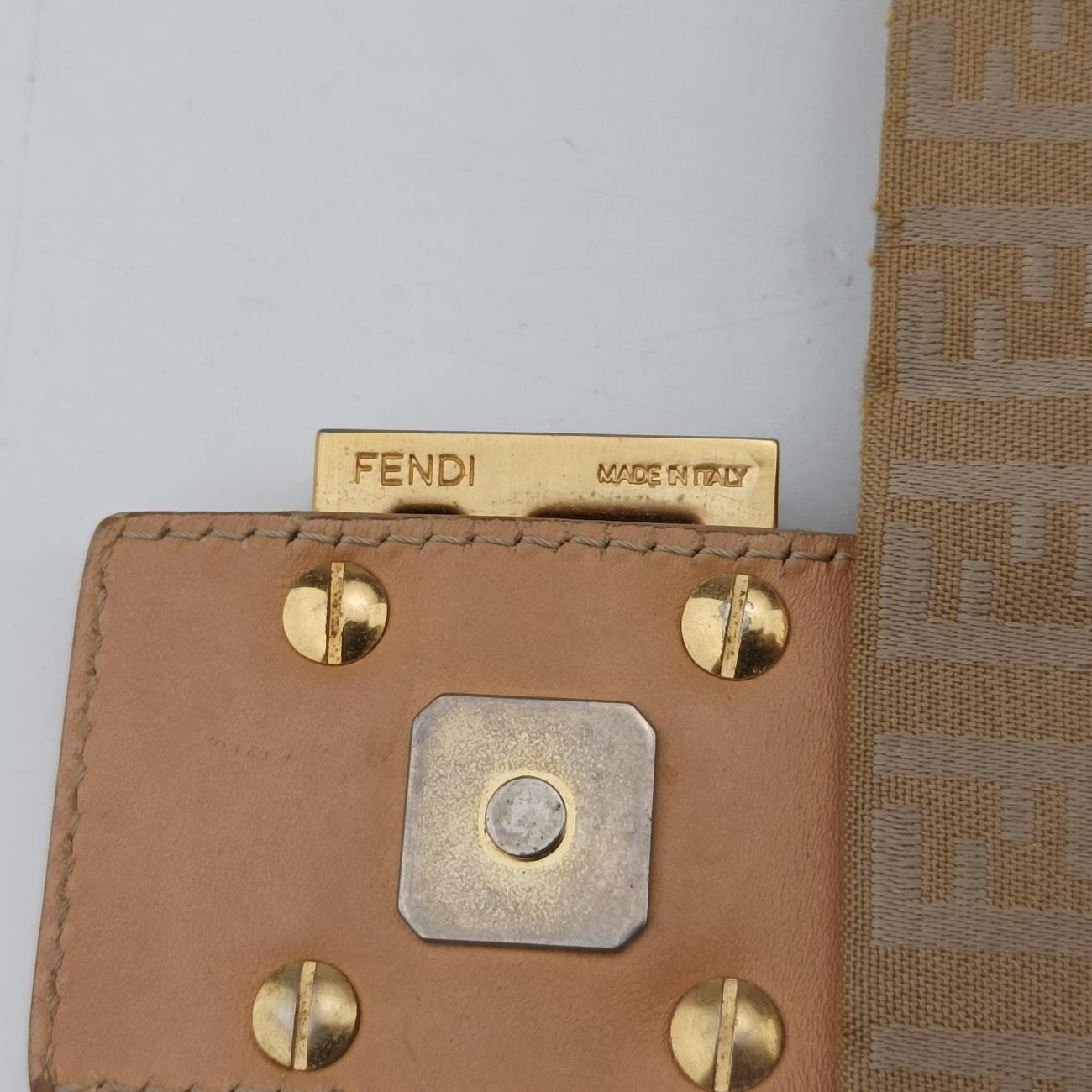 Baguette ZucchinoGoldencanvas x leather8BR001Lot number unknownマンマバケット ズッキーノ柄ゴールドキャンバス×レザー8BR001製番不明