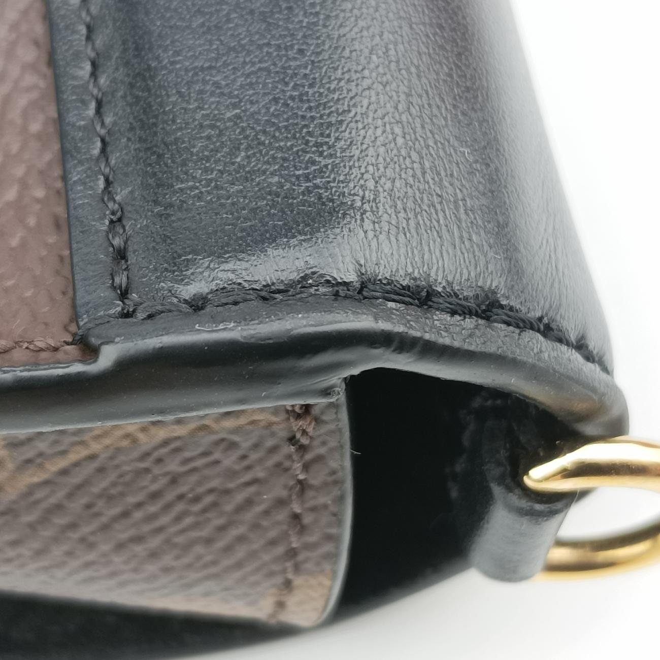 Padlock on strapBrown×Noir Monogram canvas×leatherM80559ICチップパドロックオンストラップモノグラム/ブラウン系×ノワールモノグラムキャンバス×カーフレザーM80559ICチップ