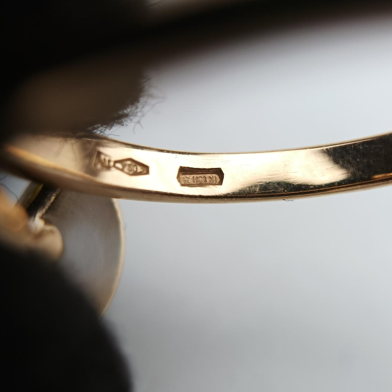 Diva DreamGolden×WhiteAU750350843E3FMRCディーヴァドリームゴールド×ホワイトAU750350843E3FMRC