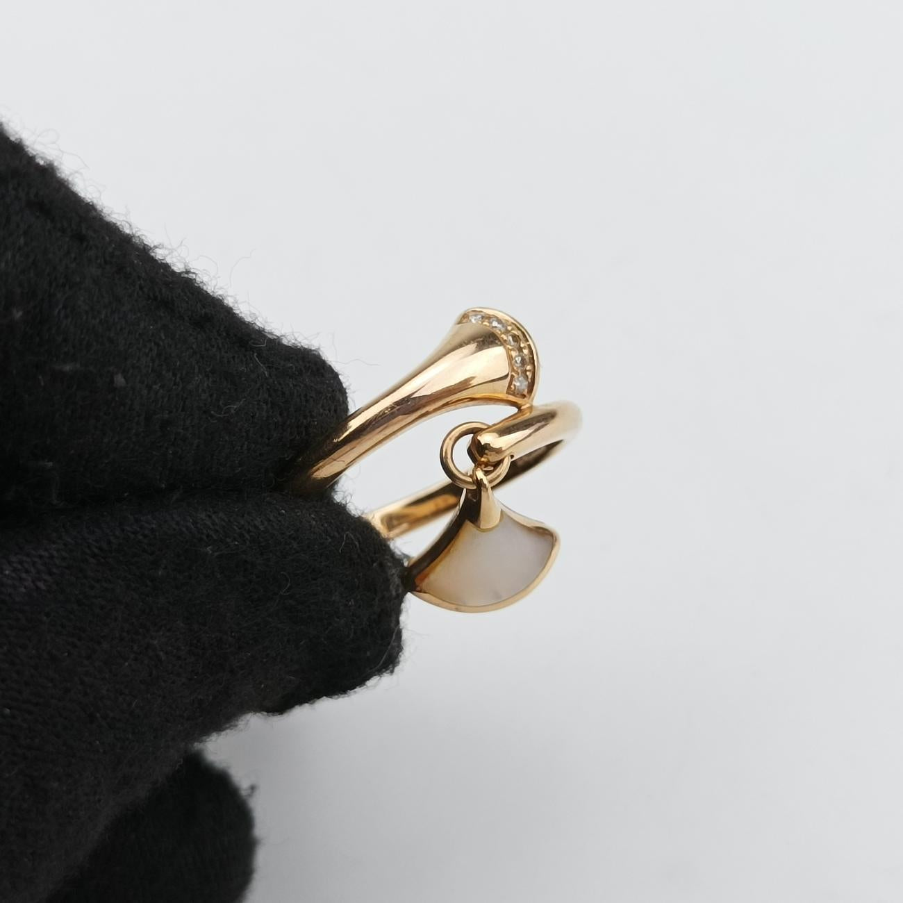 Diva DreamGolden×WhiteAU750350843E3FMRCディーヴァドリームゴールド×ホワイトAU750350843E3FMRC