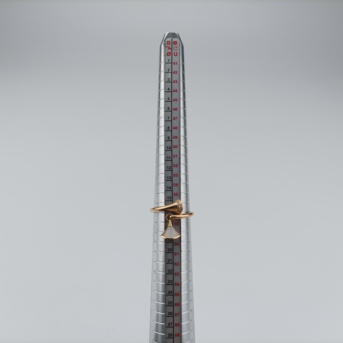 Diva DreamGolden×WhiteAU750350843E3FMRCディーヴァドリームゴールド×ホワイトAU750350843E3FMRC