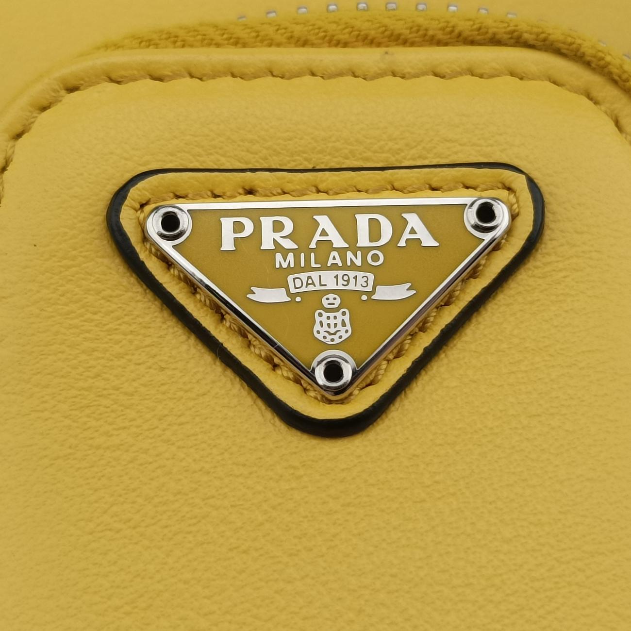 triangle embossed logoYellowLeather1BH1907/Dトライアングル エンボスロゴイエローレザー1BH1907/D
