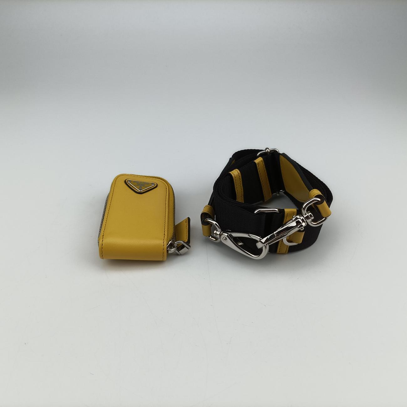 triangle embossed logoYellowLeather1BH1907/Dトライアングル エンボスロゴイエローレザー1BH1907/D