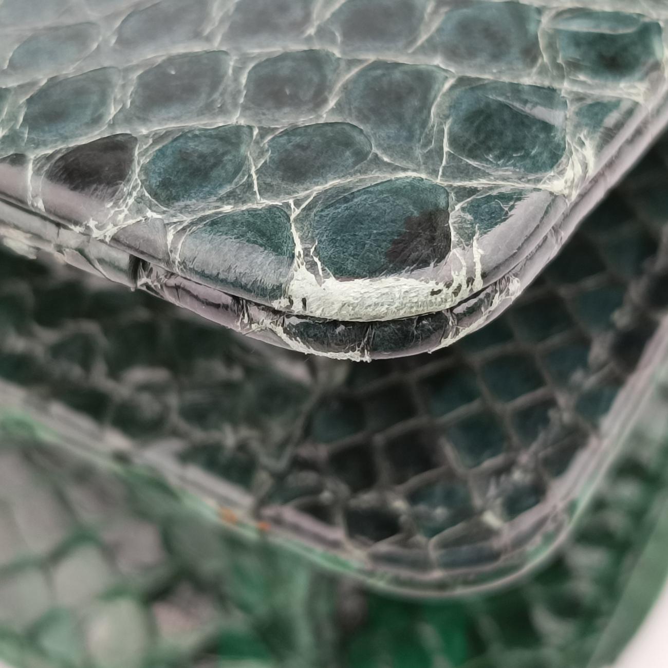 bee embellishmentGreensnakeskinビー エンベリッシュメントグリーンヘビ革