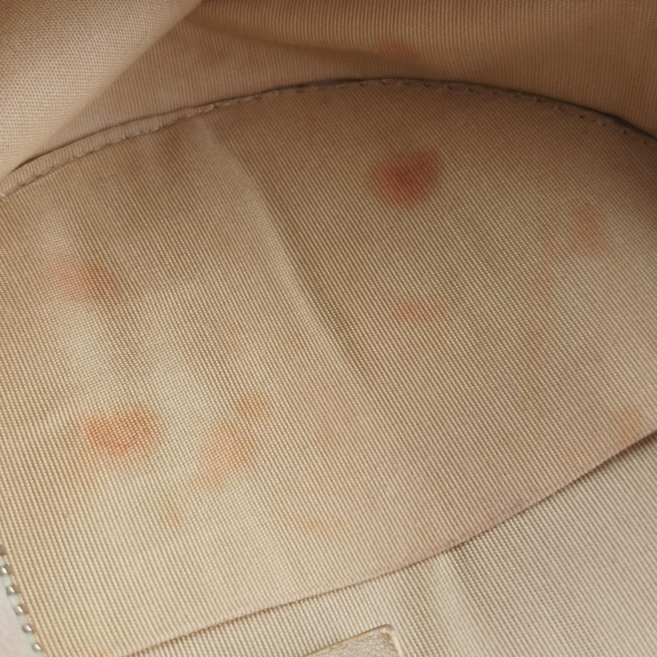 Matelasse RoundWhitelambskinAP144930989598マトラッセ ラウンドホワイトラムスキンAP144930989598