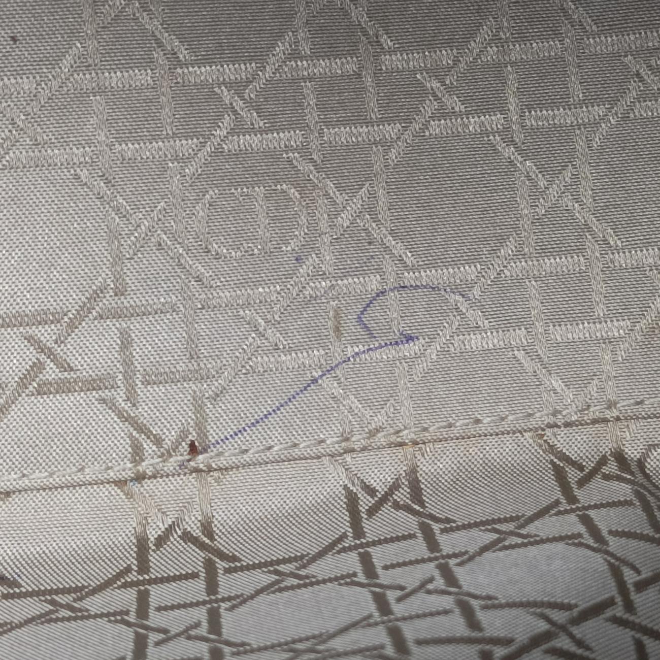 Lady DiorBluelambskin15-BO-0114レディディオールブルーラムスキン15-BO-0114