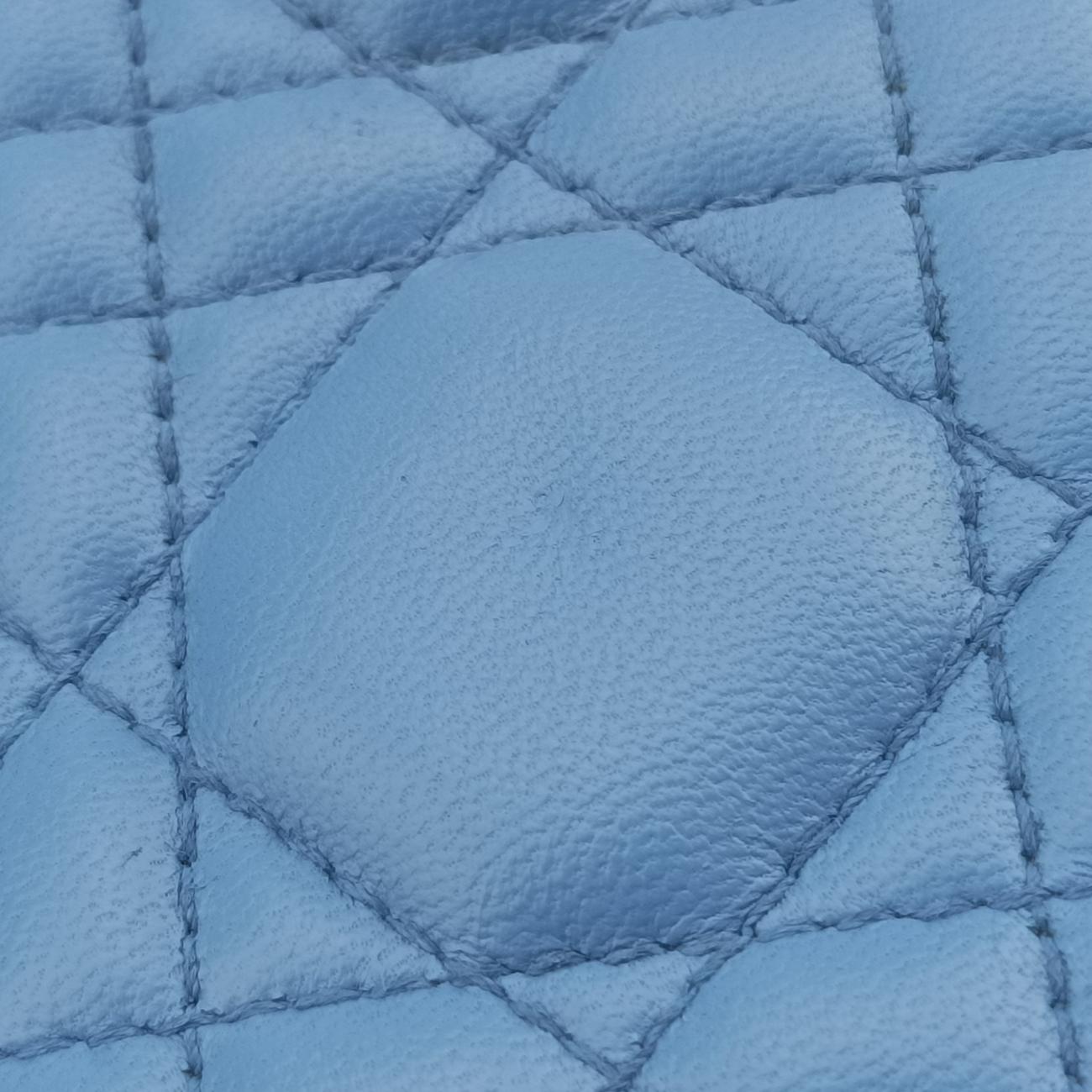 Lady DiorBluelambskin15-BO-0114レディディオールブルーラムスキン15-BO-0114