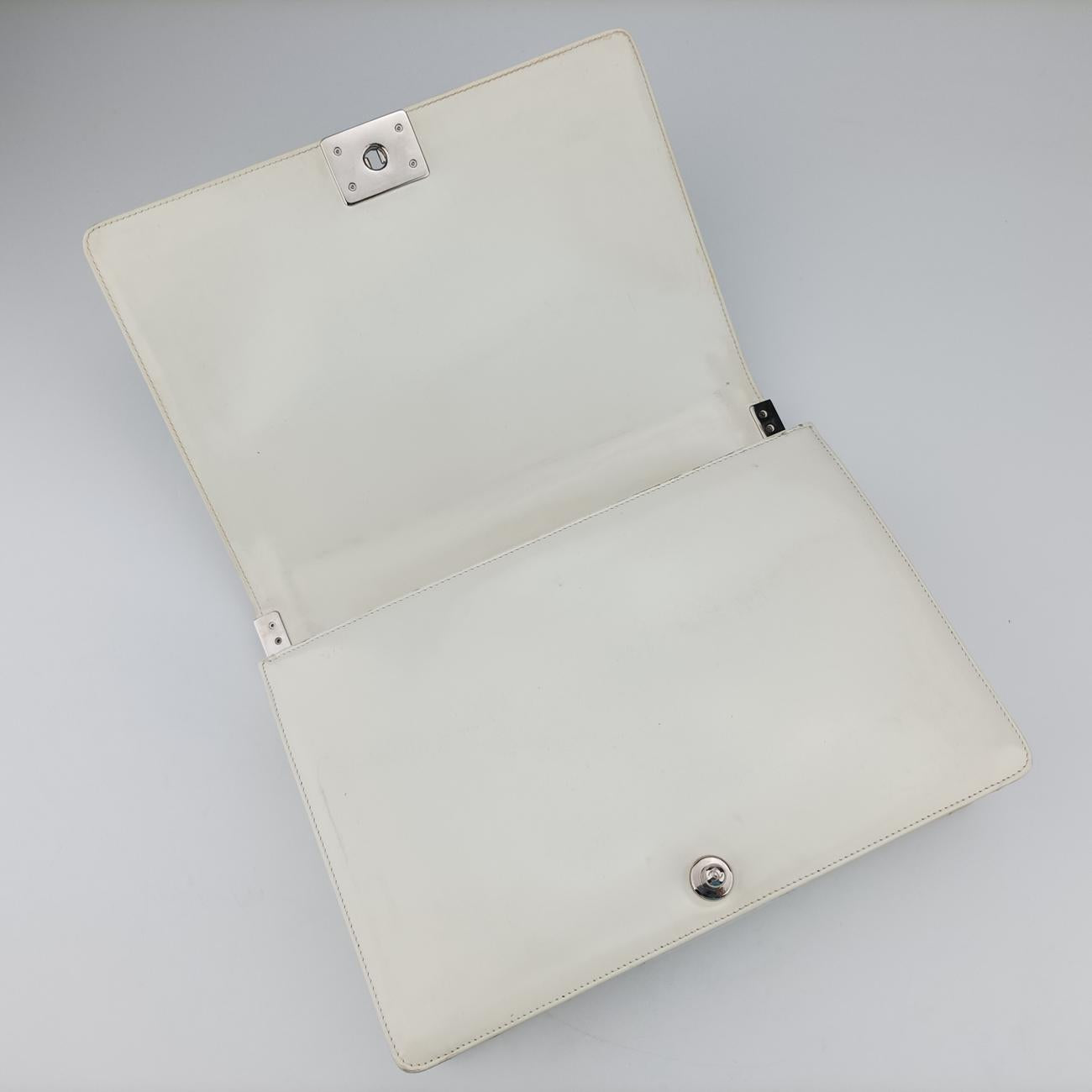 BOY CHANELWhitePatentA6702116191646ボーイシャネルホワイトパテントA6702116191646