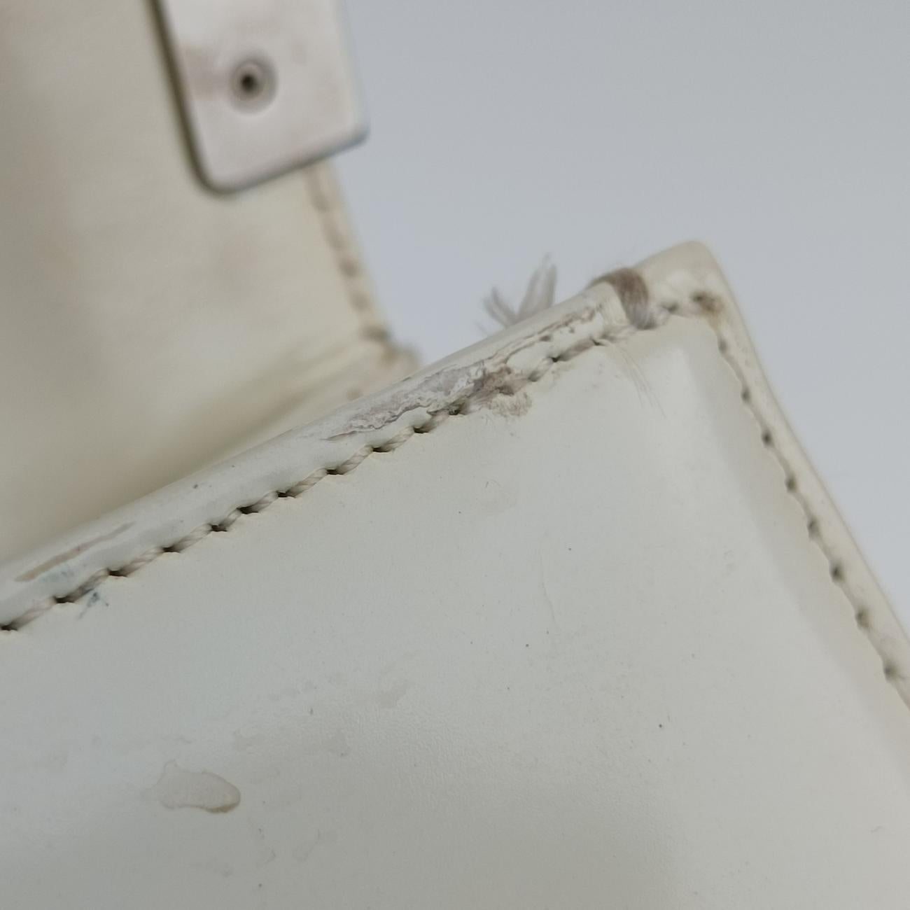 BOY CHANELWhitePatentA6702116191646ボーイシャネルホワイトパテントA6702116191646