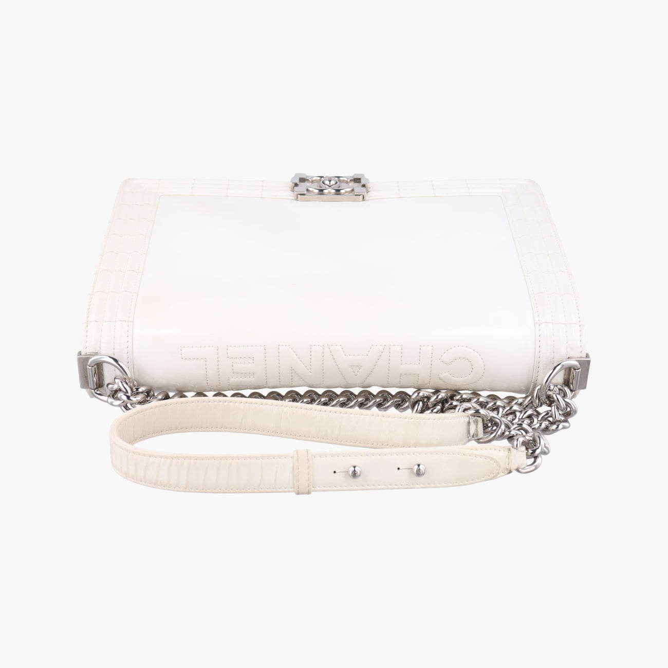 BOY CHANELWhitePatentA6702116191646ボーイシャネルホワイトパテントA6702116191646