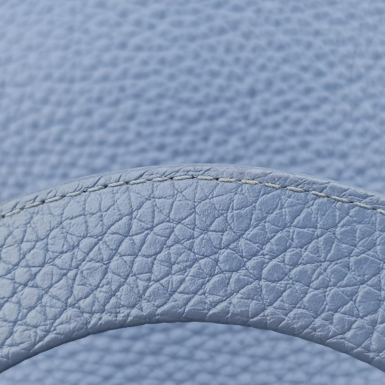 DiorissimoBlueLeather19-MA-0152ディオリッシモブルーレザー19-MA-0152