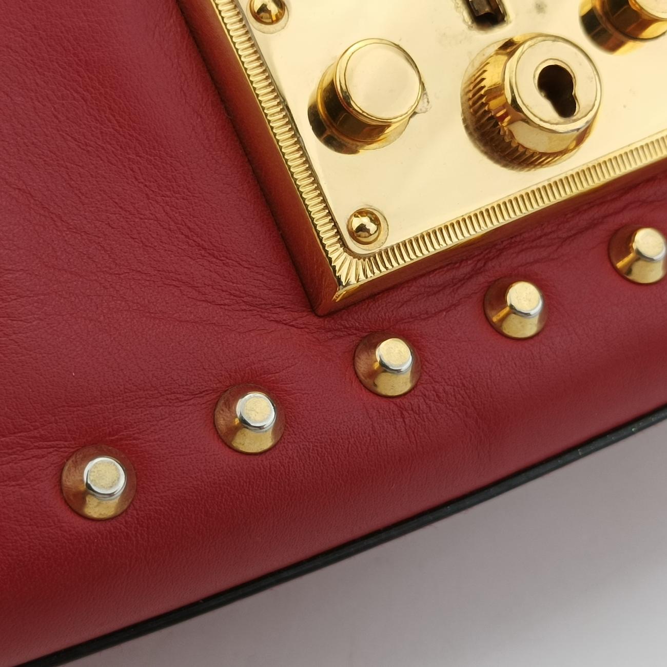 PadlockRedLeather432182D021174160パドロックレッドレザー432182D021174160