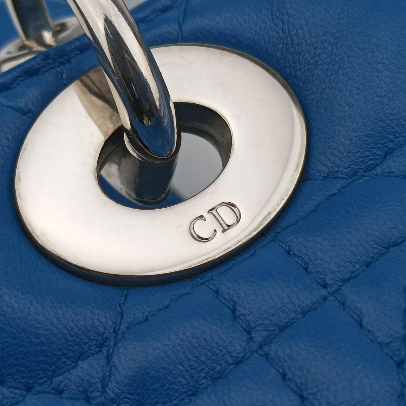 Lady DiorBluelambskin16-BO-0154レディディオールブルーラムスキン16-BO-0154