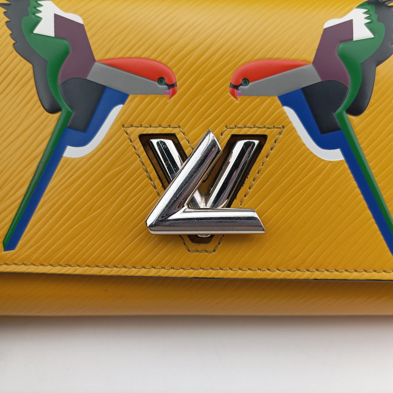 Early Bird Twist Chain Wallet JonquilleYellow x MulticolorEpiM61752SP0196アーリーバードツイストチェーンウォレット ジョンキールイエロー×マルチカラーエピM61752SP0196