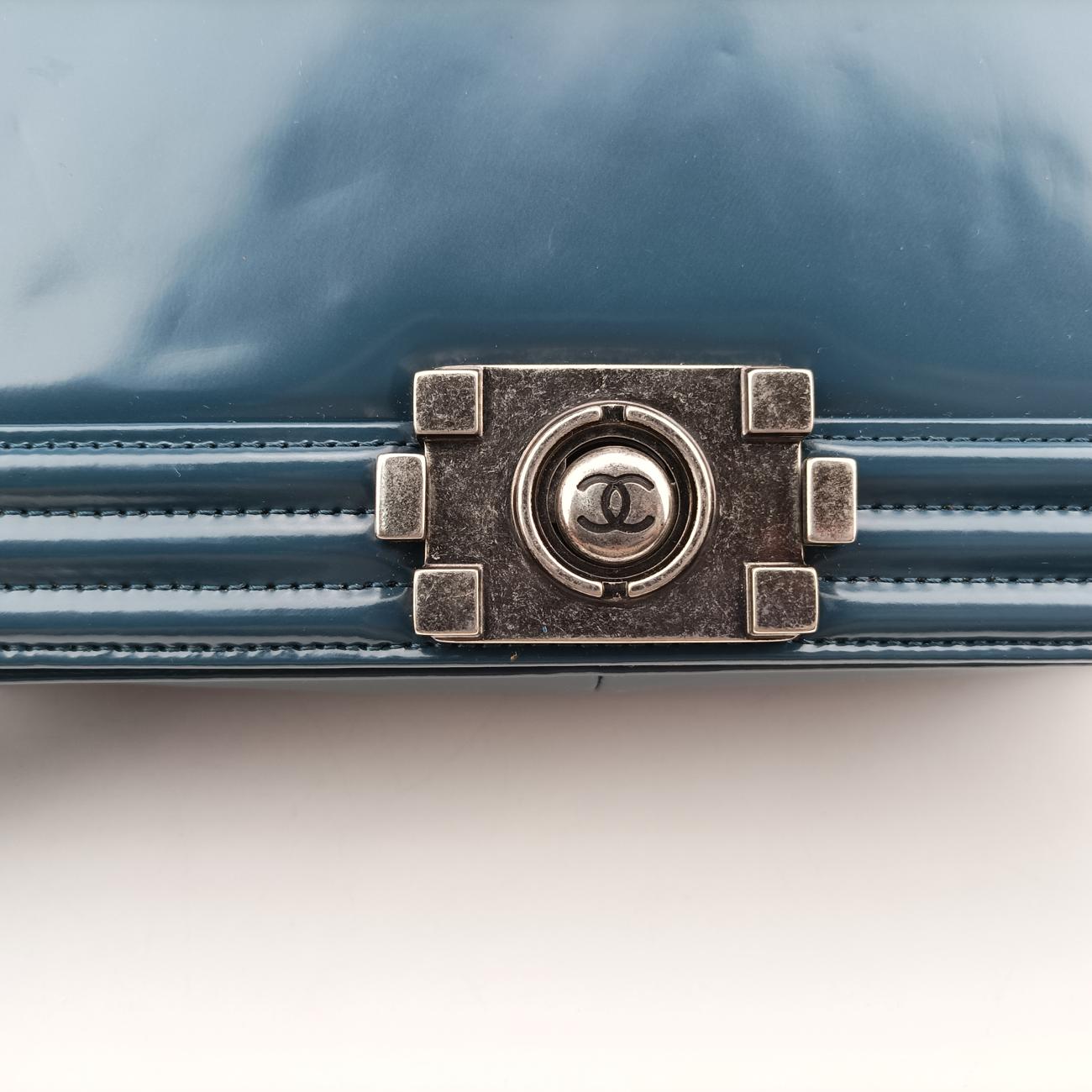 BOY CHANELBlueEnamelA9219321491775ボーイシャネルブルーエナメルA9219321491775