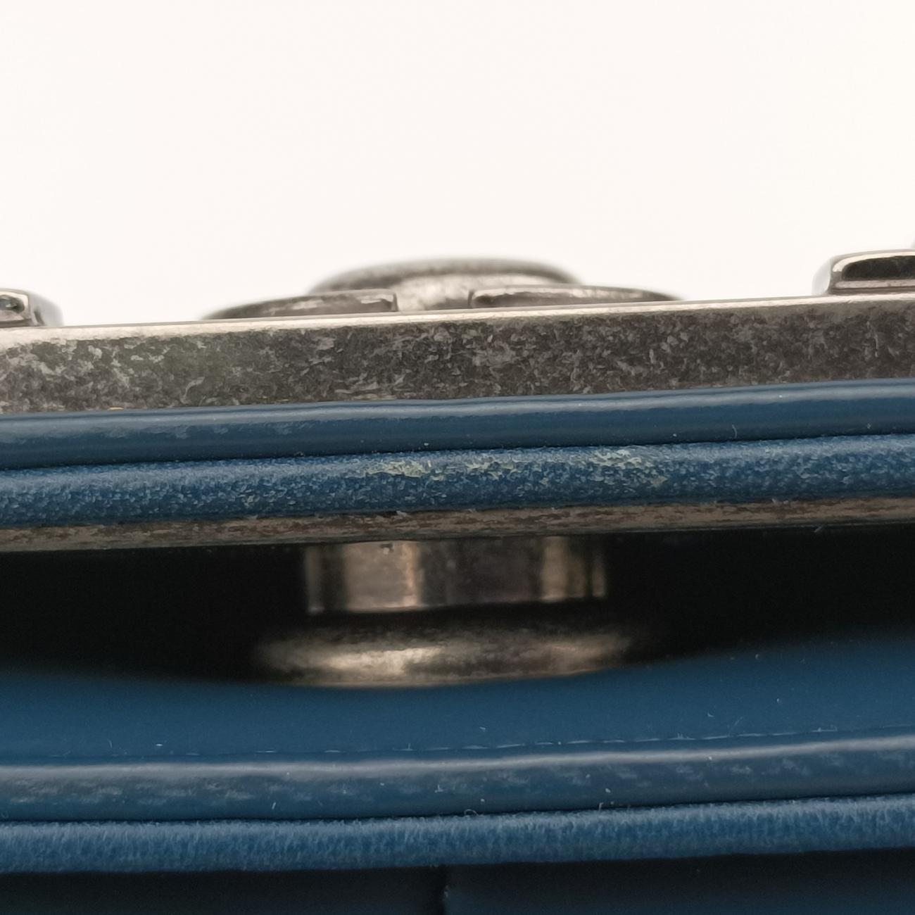 BOY CHANELBlueEnamelA9219321491775ボーイシャネルブルーエナメルA9219321491775