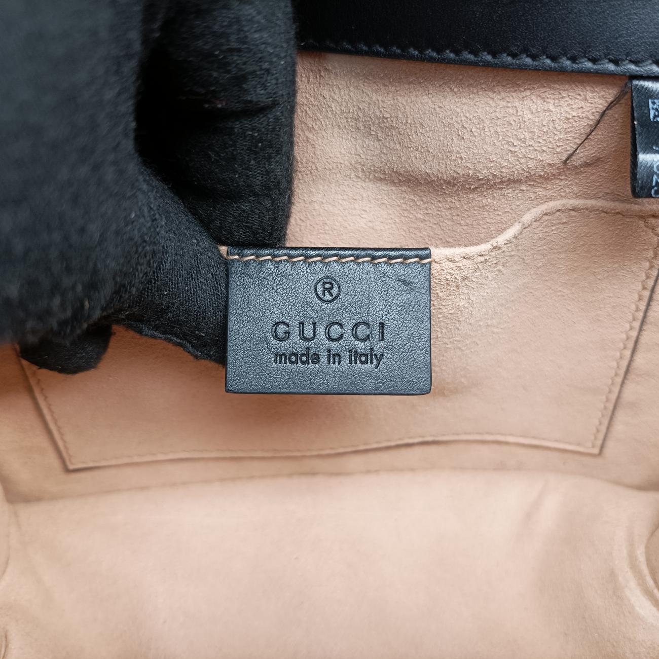 SylvieRed x Black x Navyvelour470270A025821181シルヴィレッド×ブラック×ネイビーベロア470270A025821181