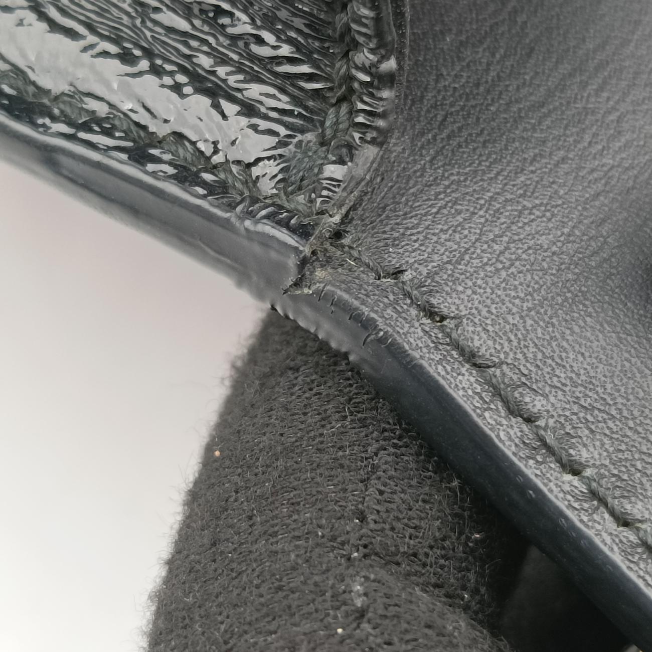 SylvieRed x Black x Navyvelour470270A025821181シルヴィレッド×ブラック×ネイビーベロア470270A025821181