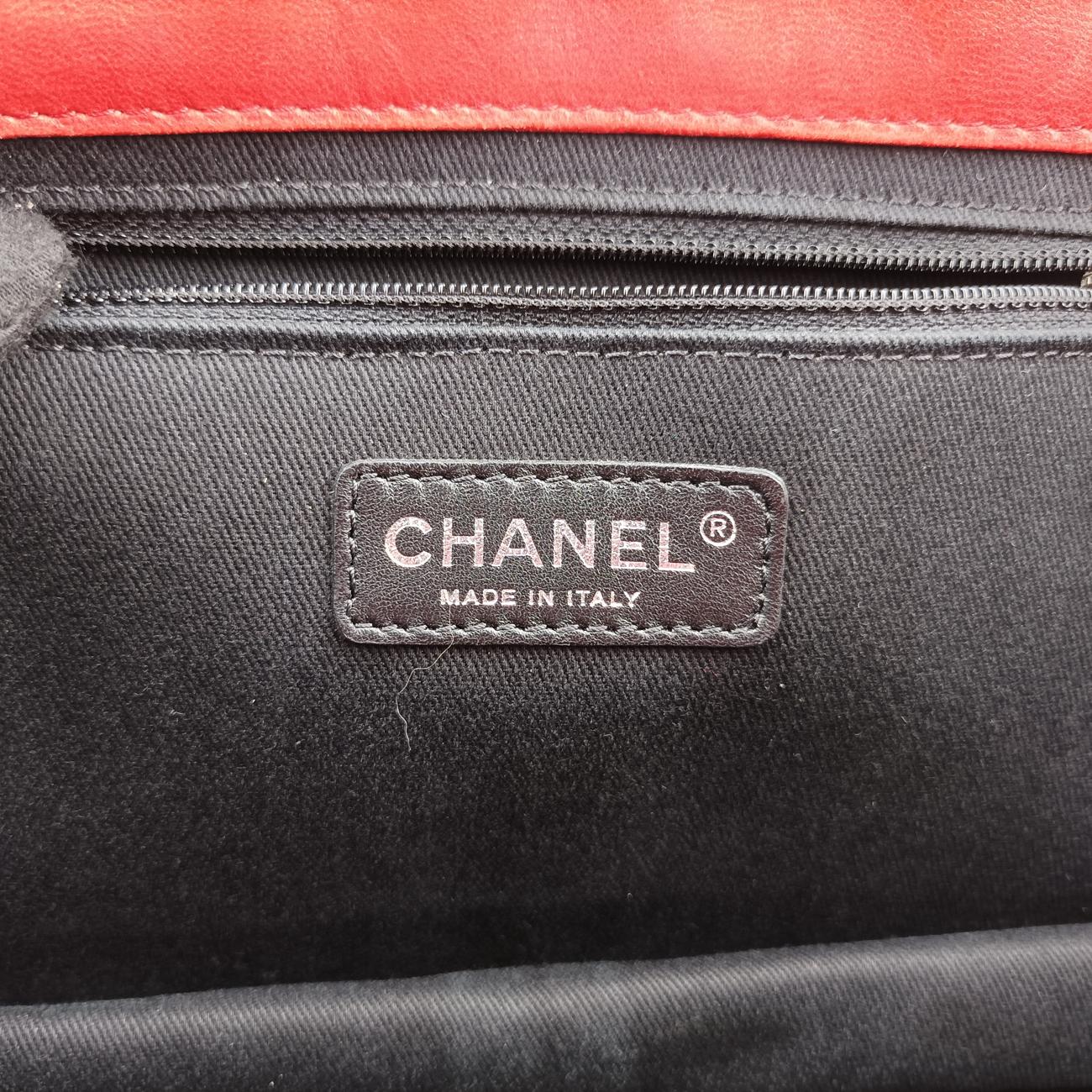 Paris-Byzance Take Away FlapRedlambskinA6673915501113マトラッセ ターンロック 2.55レッドラムスキンA6673915501113