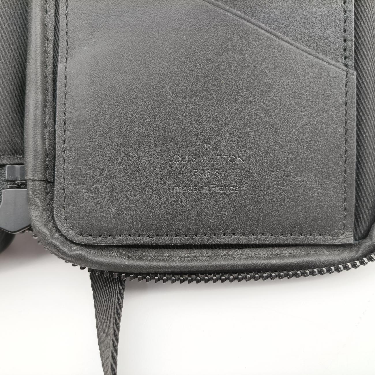 NIGO collaboration Double phone pouchEBENEDamier GiantN40377TR2250NIGOコラボ ダブルフォンポーチエベヌダミエ ジャイアントN40377TR2250