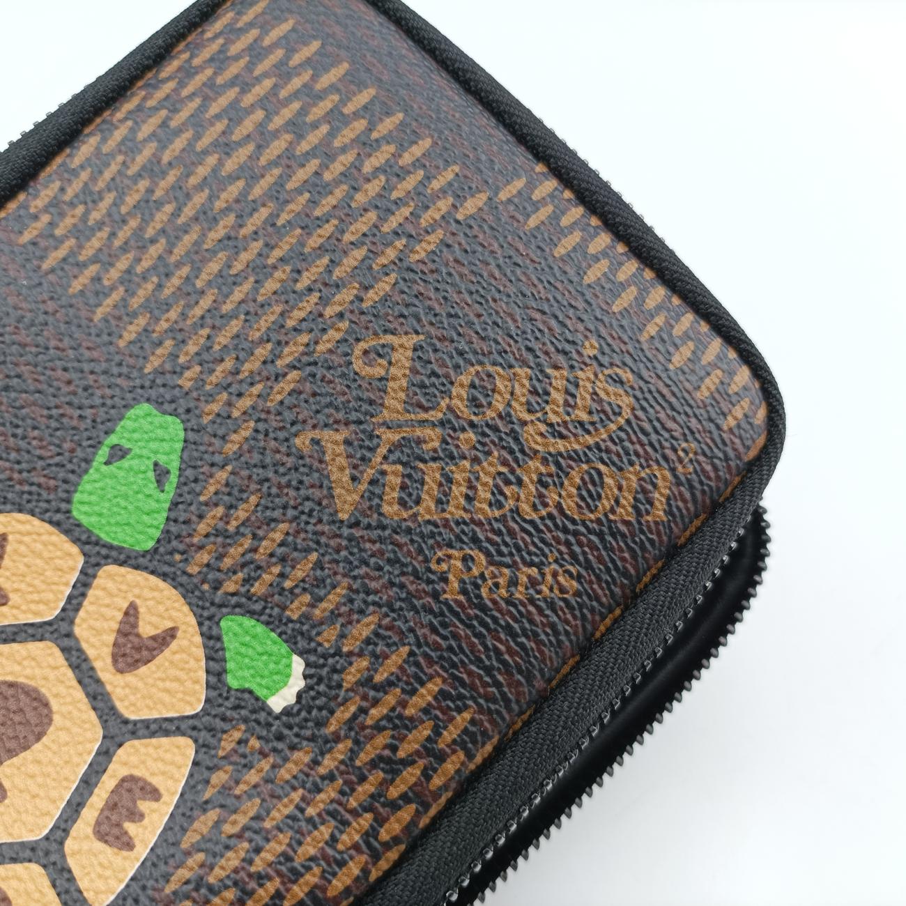 NIGO collaboration Double phone pouchEBENEDamier GiantN40377TR2250NIGOコラボ ダブルフォンポーチエベヌダミエ ジャイアントN40377TR2250