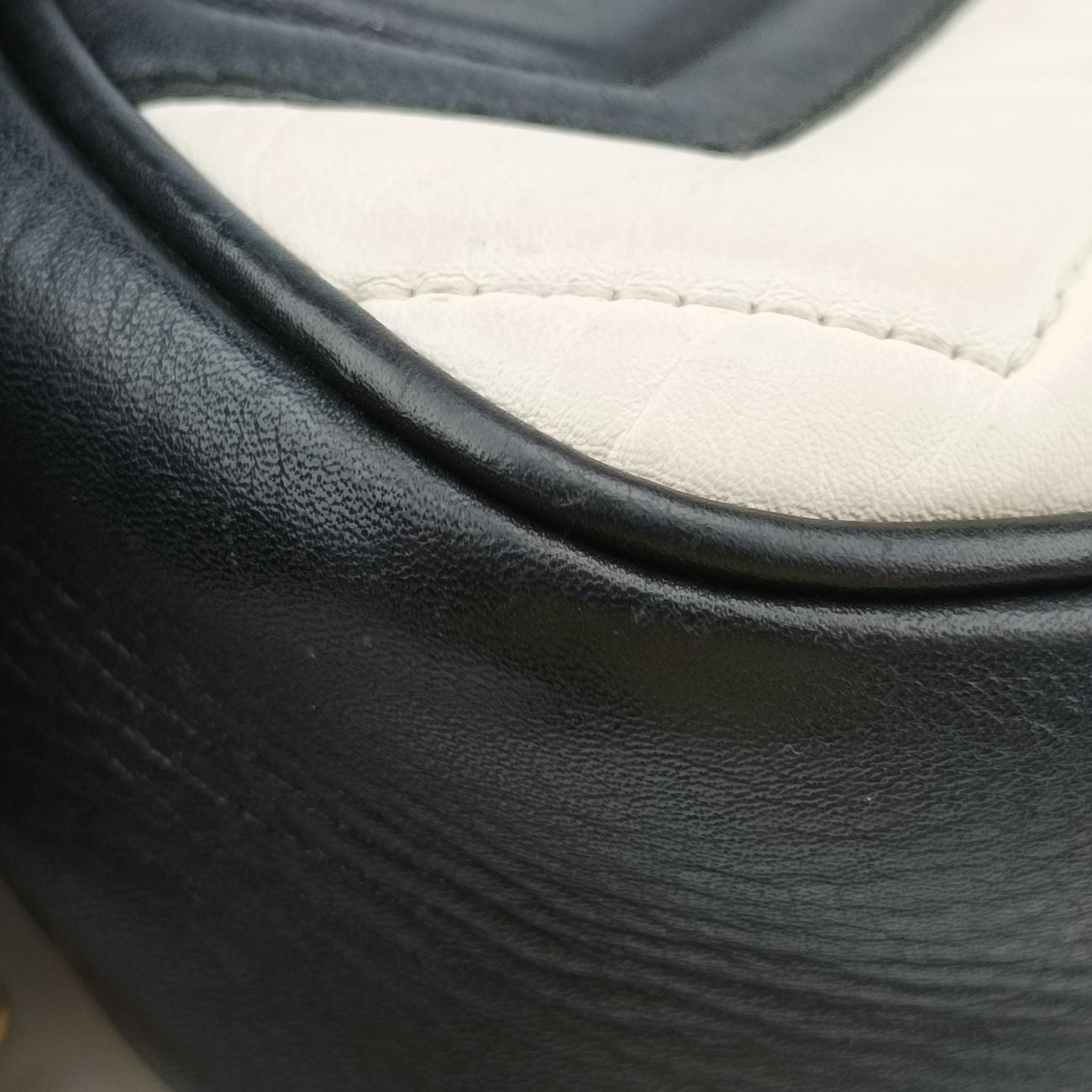 GG MarmontBlack×whiteLeather448065C021215570GGマーモントブラック×ホワイトレザー448065C021215570