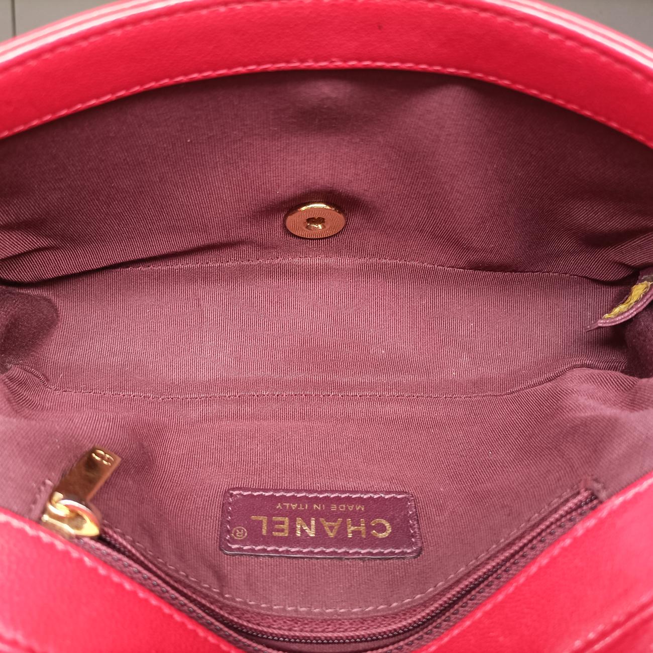 Mademoiselle turn lockRedlambskinA9308323094026マドモアゼル ターンロックレッドラムスキンA9308323094026