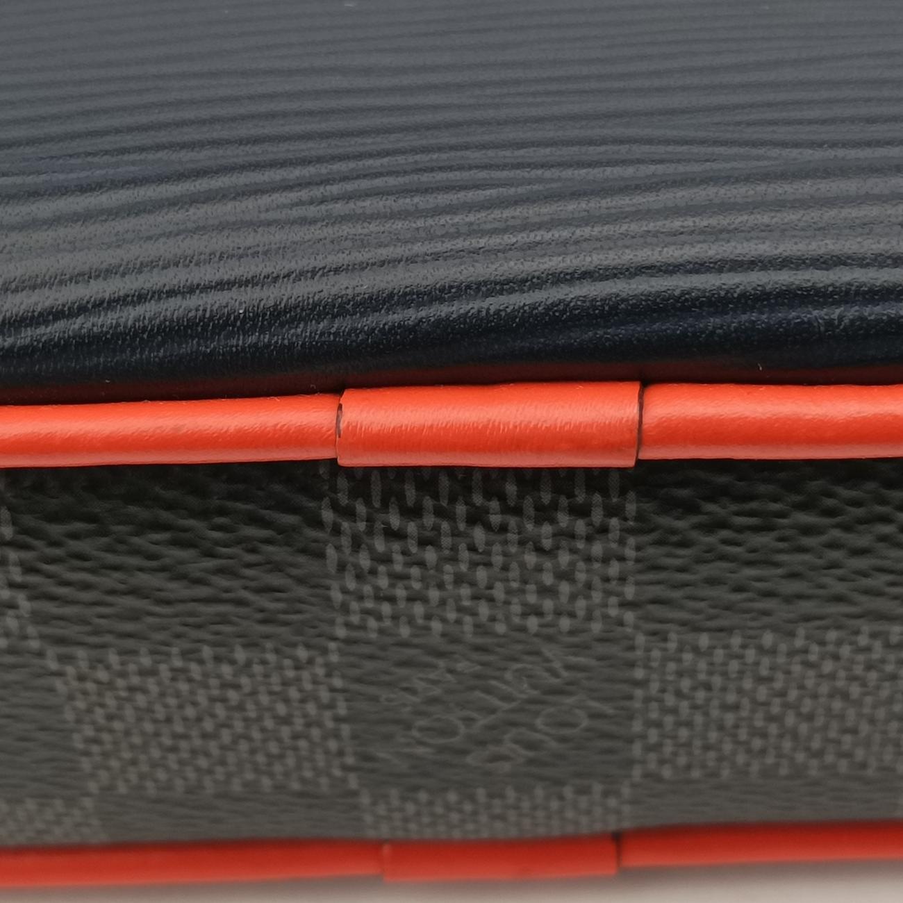 DANUBE SLIM PM NMNavy x Blue x NoirEpi×DAMIER GRAPHITEM51460FO3118 ICチップダヌーブスリムPM NMネイビー×ブルー×ノワールエピ×ダミエグラフィットM51460FO3118 ICチップ