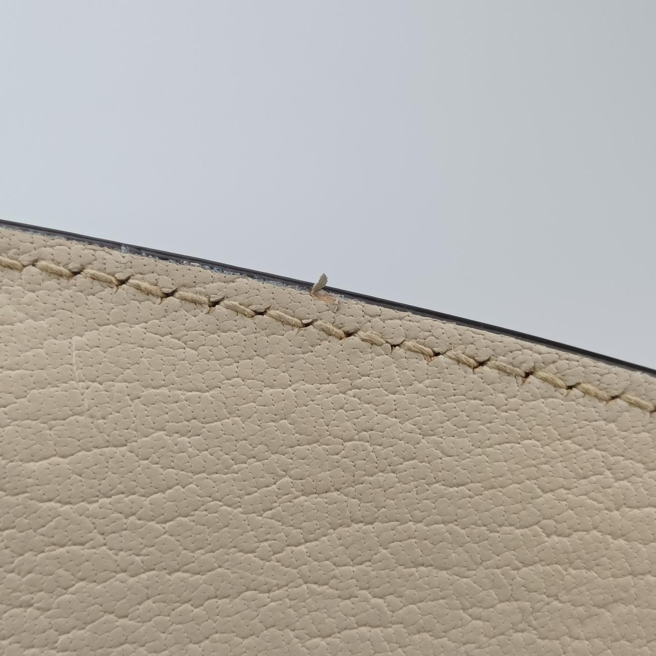 BrocheWhitexMulticolorLeather466433I021988061Brocheブロシュホワイトxマルチカラーレザー466433I021988061