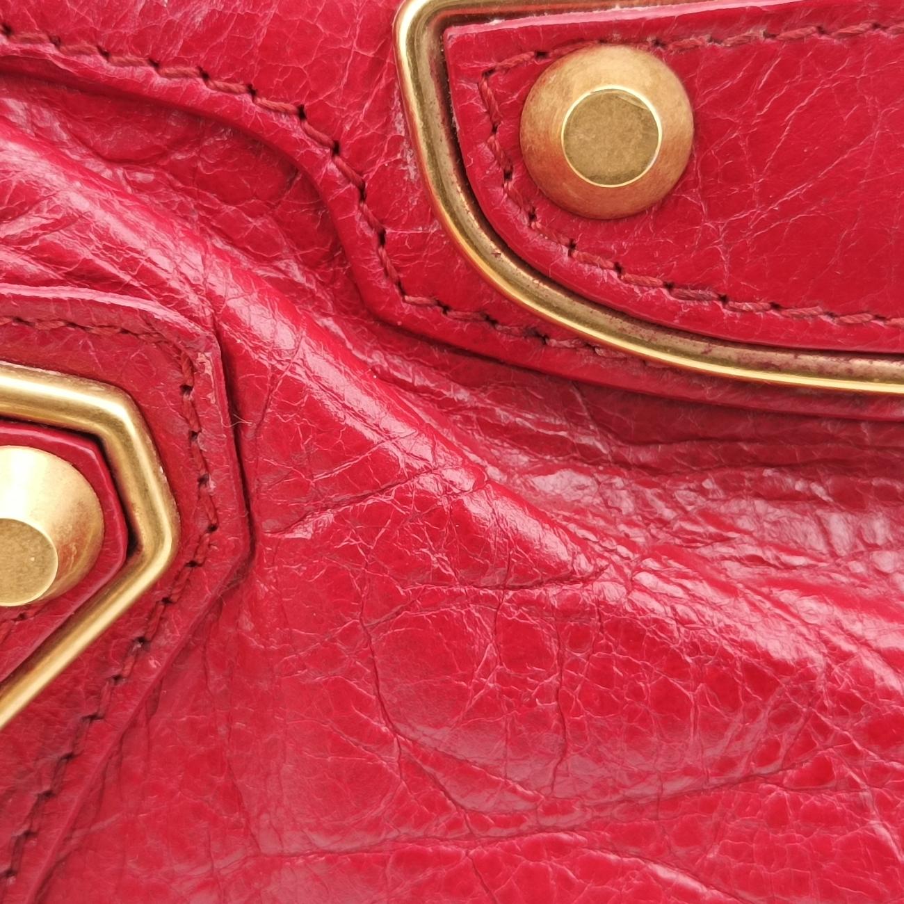 Giant CityRedLeather390160.6267.B.528147ジャイアントシティレッドレザー390160.6267.B.528147