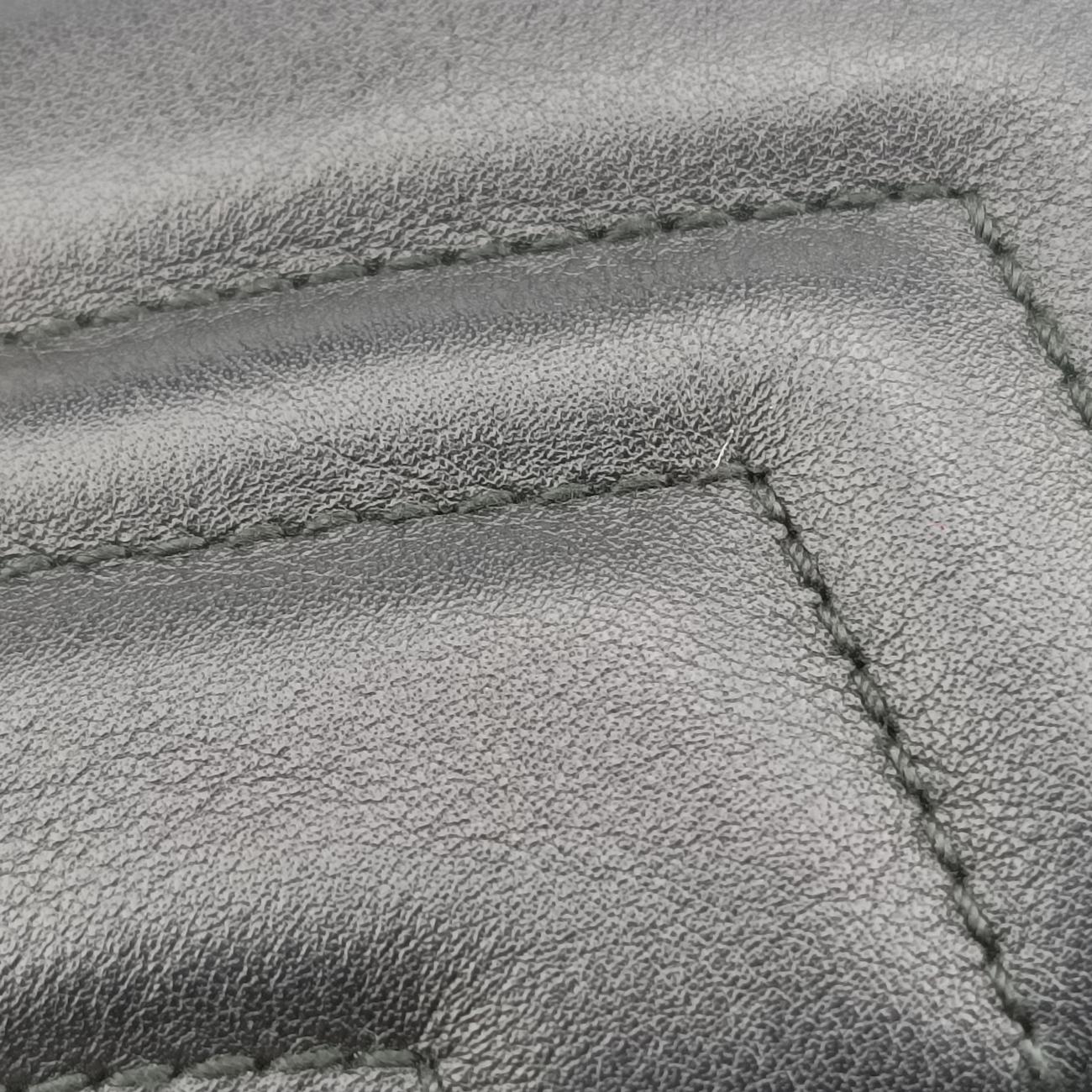 GG MarmontBlackLeather476434E025007695GGマーモントブラックレザー476434E025007695