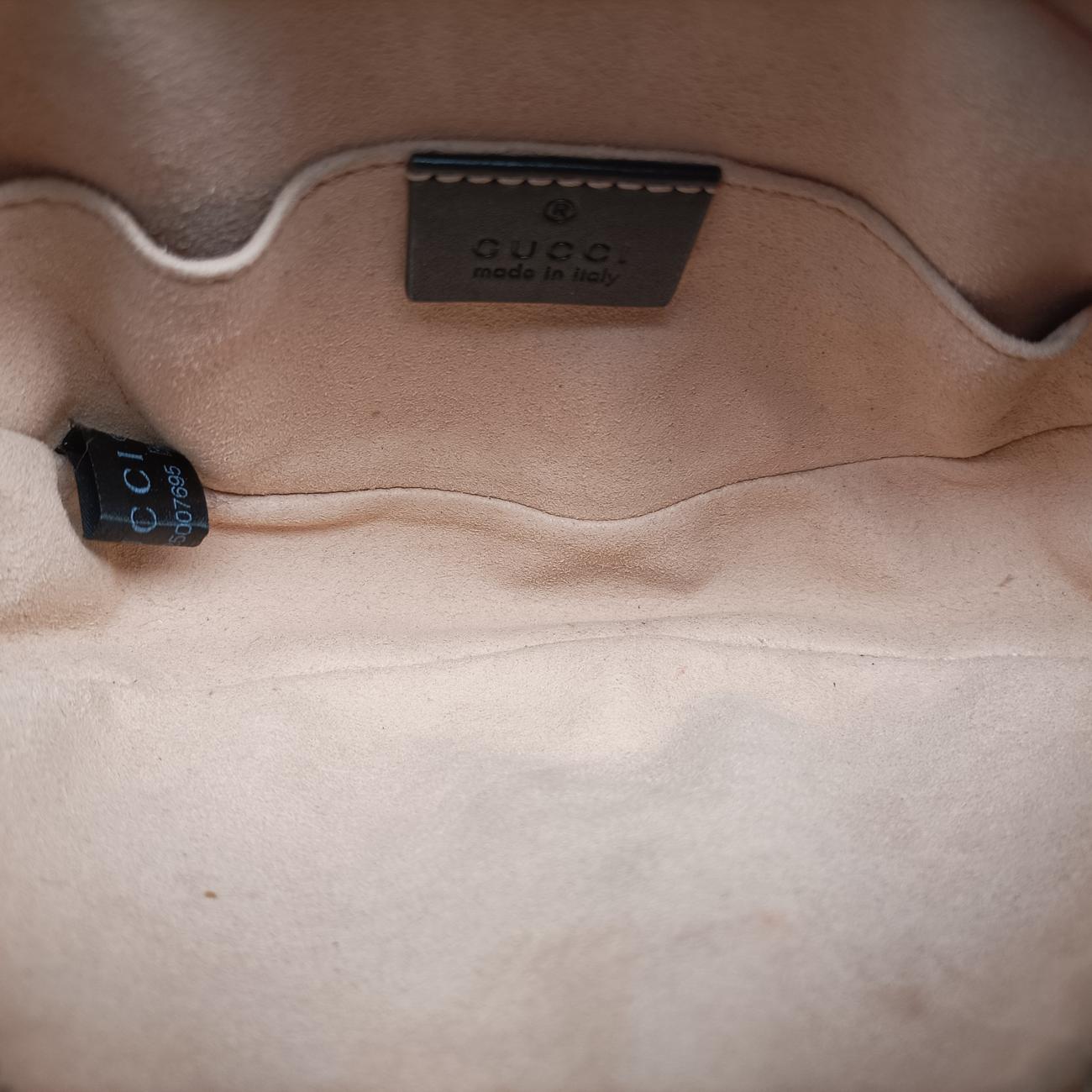 GG MarmontBlackLeather476434E025007695GGマーモントブラックレザー476434E025007695