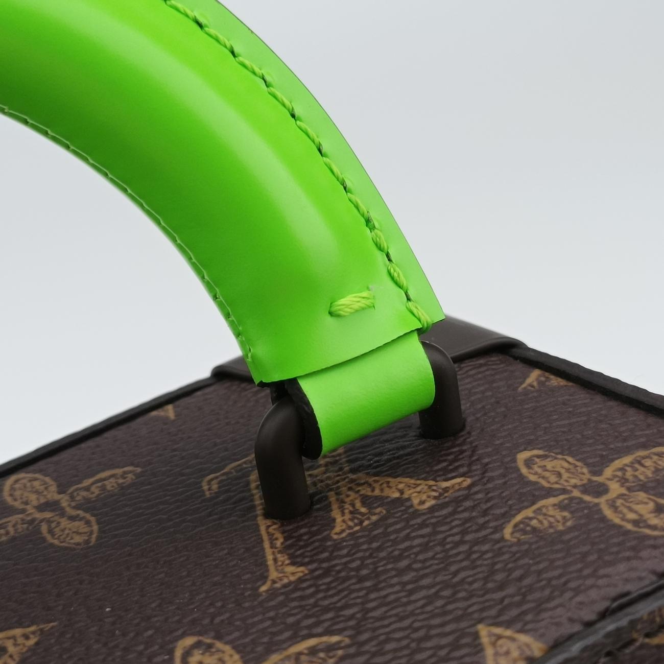 Monogram (No. 7) Vertical Box TrunkBrownPVC coated canvasM59664ICチップモノグラム(N°7) ヴェルティカル ボックス トランクブラウン系PVCコーティングキャンバスM59664ICチップ