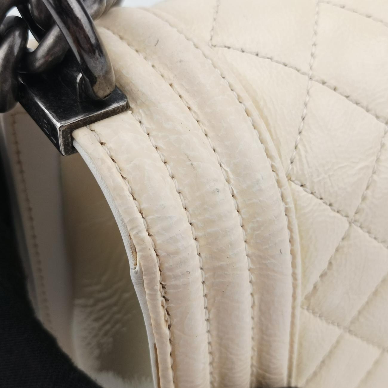 BOY CHANELbeigeLeatherA6708619476226ボーイシャネルベージュレザーA6708619476226