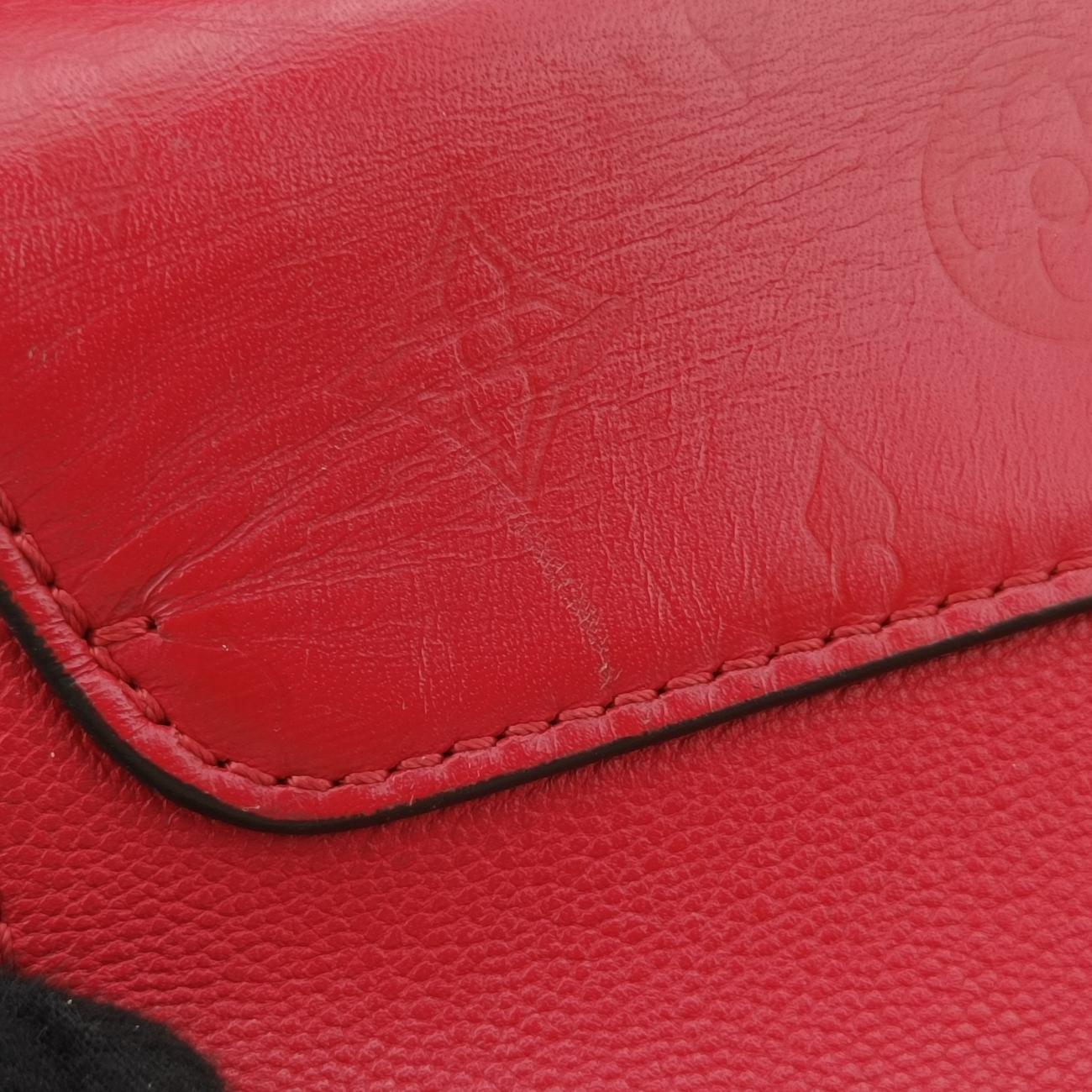 Very Chain BagRubyleatherM44285FO3198ヴェリーチェーンバッグルビーレザーM44285FO3198