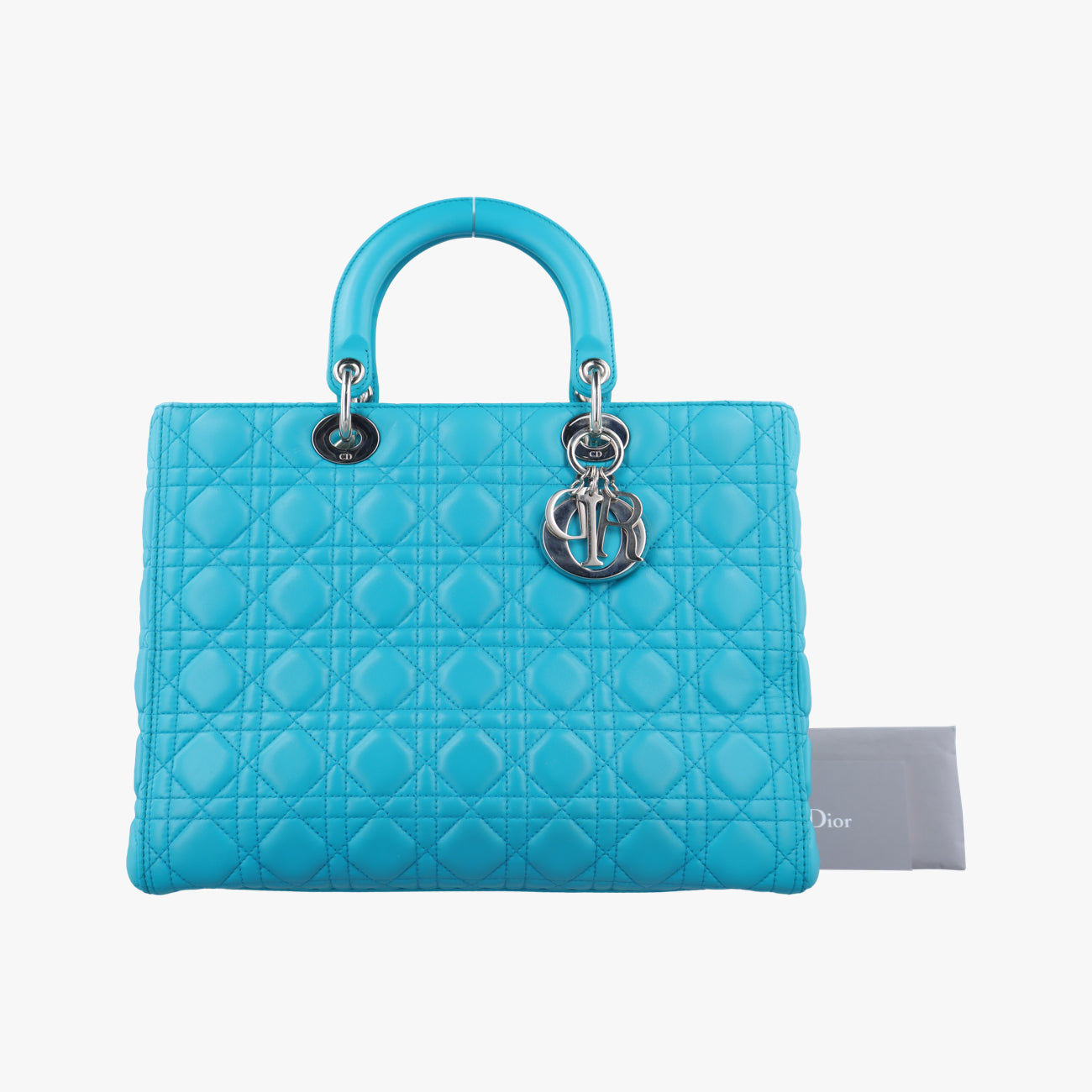 Lady DiorBluelambskin18-MA-0133レディディオールブルーラムスキン18-MA-0133