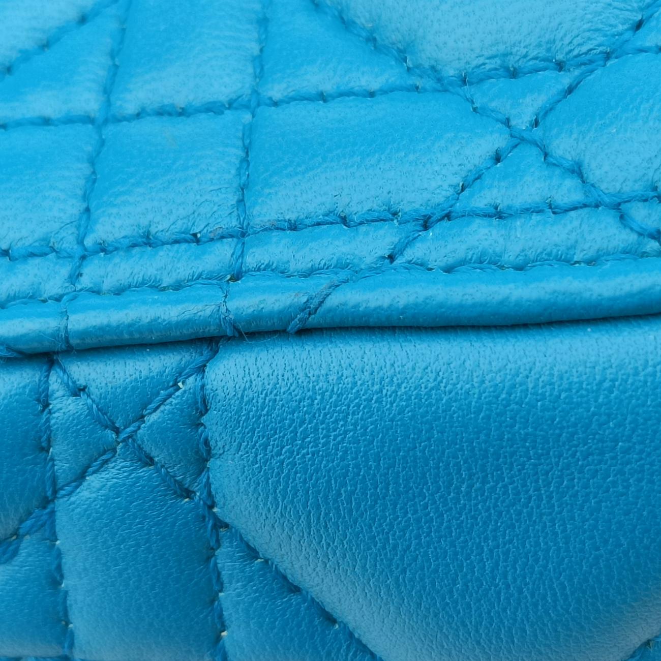 Lady DiorBluelambskin18-MA-0133レディディオールブルーラムスキン18-MA-0133