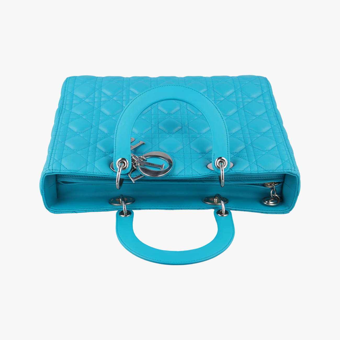 Lady DiorBluelambskin18-MA-0133レディディオールブルーラムスキン18-MA-0133