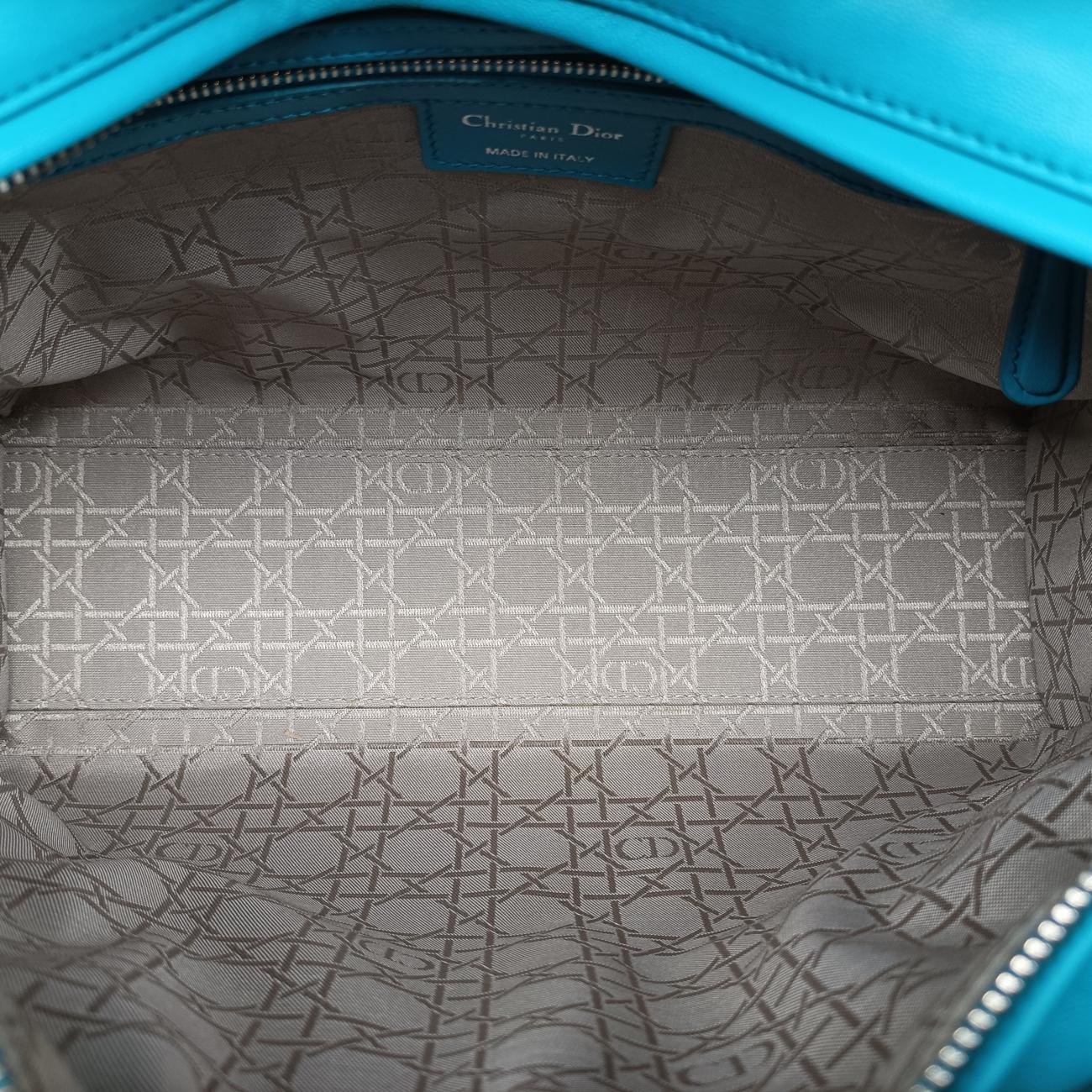 Lady DiorBluelambskin18-MA-0133レディディオールブルーラムスキン18-MA-0133