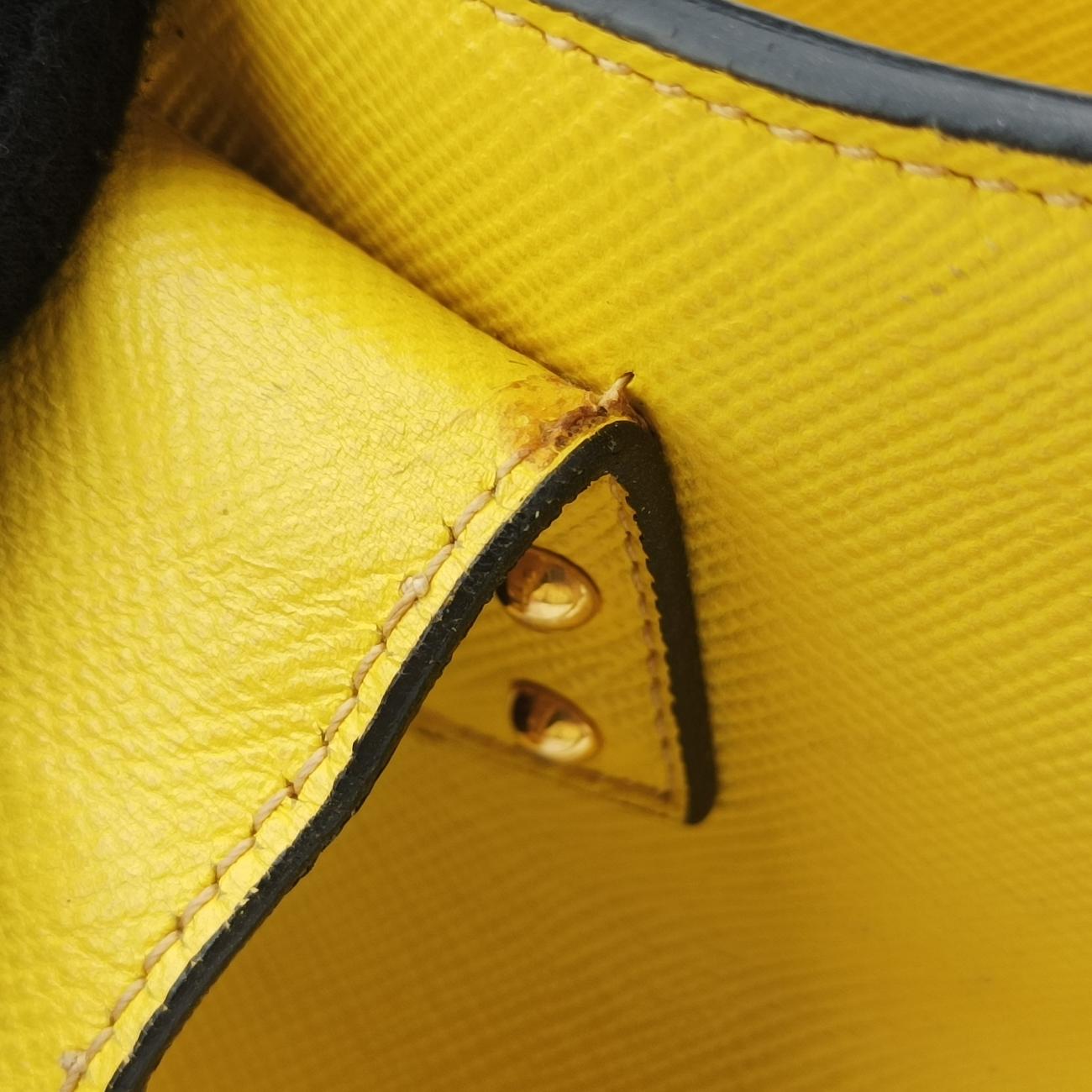 Cuir Studded Open PromenadeYellowSaffiano LeatherBN275325プロムナード スタッズイエローサフィアーノレザーBN275325