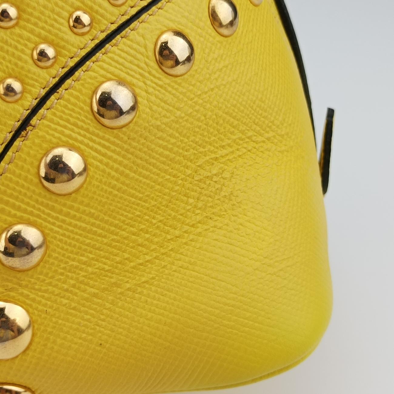 Cuir Studded Open PromenadeYellowSaffiano LeatherBN275325プロムナード スタッズイエローサフィアーノレザーBN275325