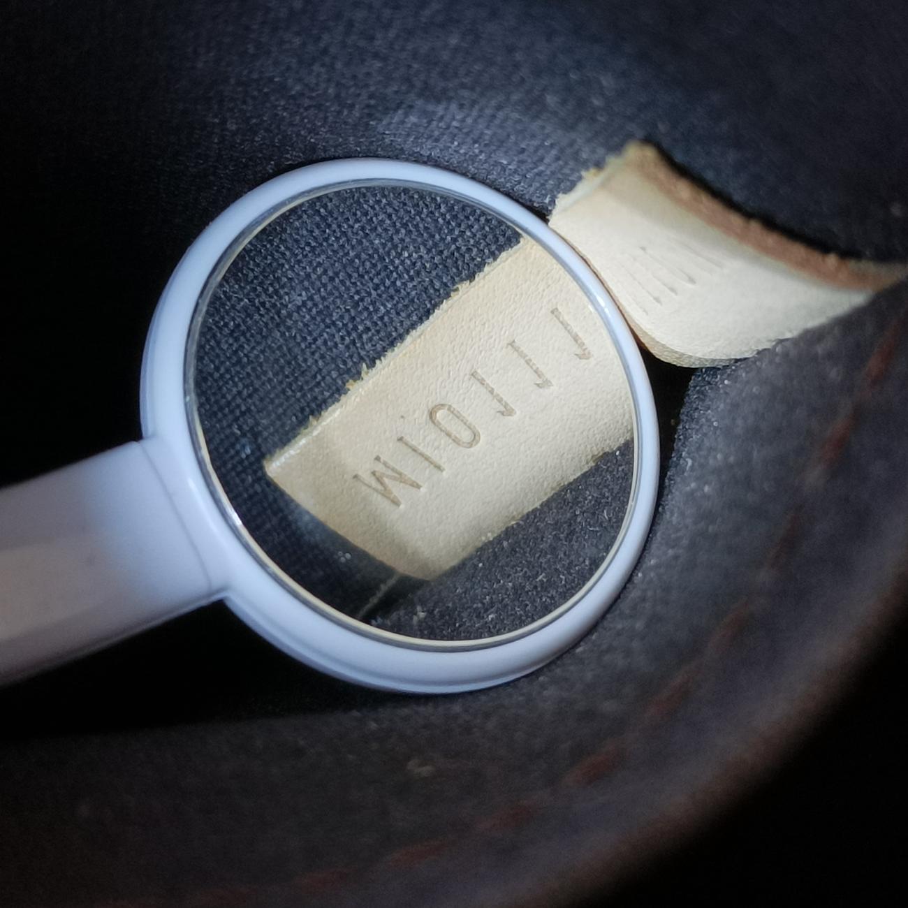 Alma GMAMARANTEVernisM93595MI0111アルマGMアマラントヴェルニM93595MI0111