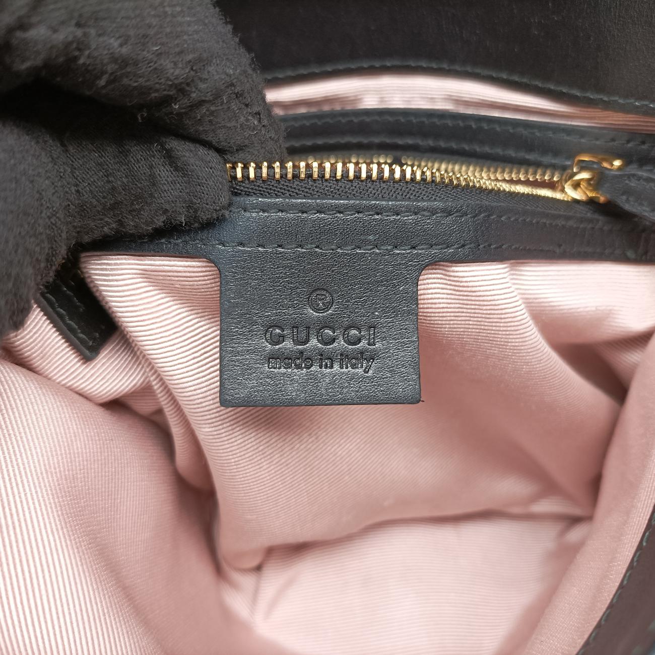 ArliBlackSuede550126G027491704アリーブラックスエード550126G027491704