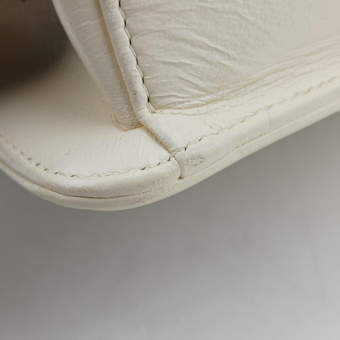 BOY CHANELWhitelambskinA6754617742353ボーイシャネルホワイトラムスキンA6754617742353