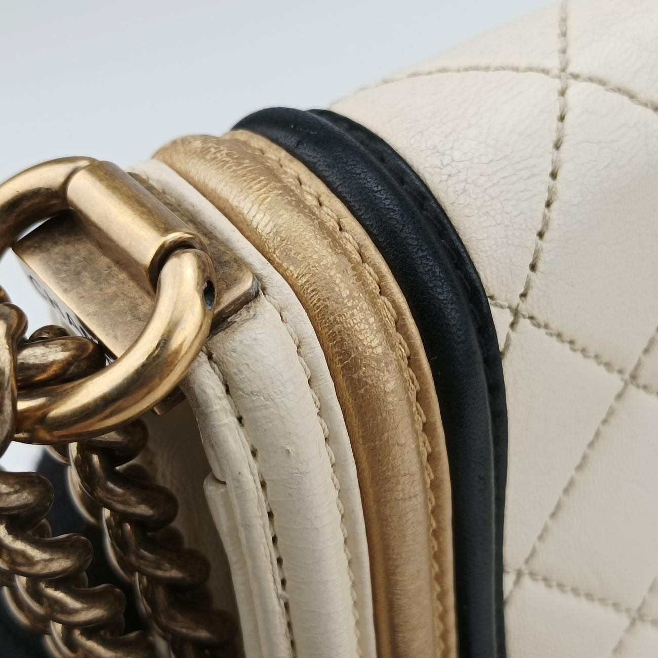 BOY CHANELWhitelambskinA6754617742353ボーイシャネルホワイトラムスキンA6754617742353