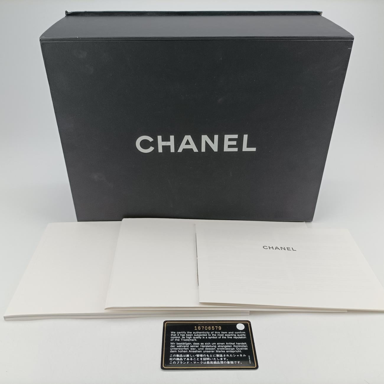 BOY CHANELBluePearlfish skin×leatherA6713816706579ボーイシャネルブルーパールフィッシュスキン×レザーA6713816706579