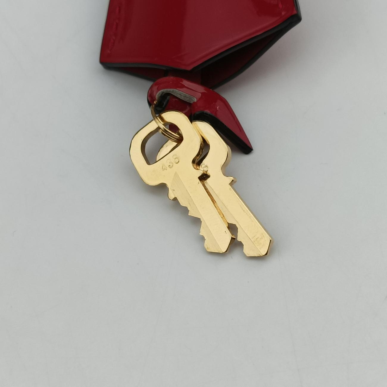 Alma PMpomme d'amourVernisM90096FL4133アルマPMポムダムールヴェルニM90096FL4133