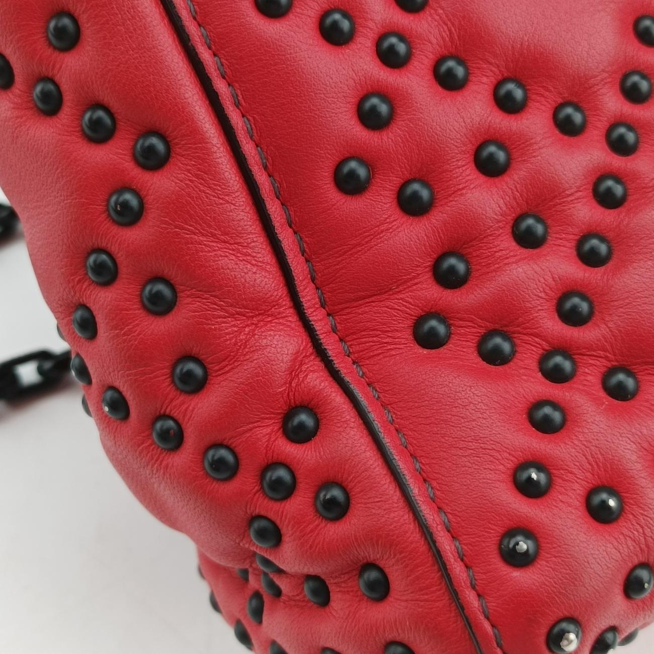 レディ ディオール カナージュ スタッズ ミニRedlambskin18-MA-0168レディ ディオール カナージュ スタッズ ミニレッドラムスキン18-MA-0168